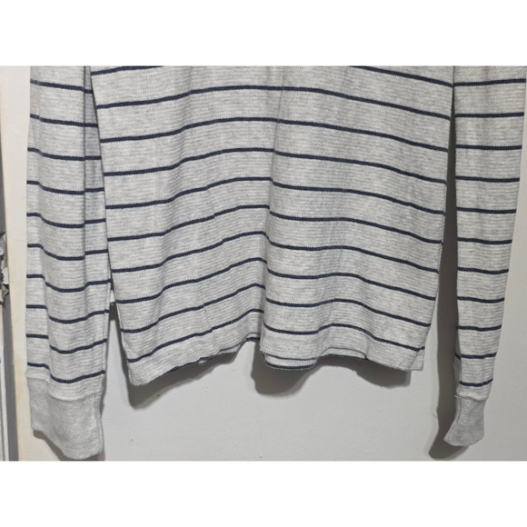Men's Abercrombie & Fitch M Gray Navy Striped Long Sleeve Tee - Picture 2 of 7